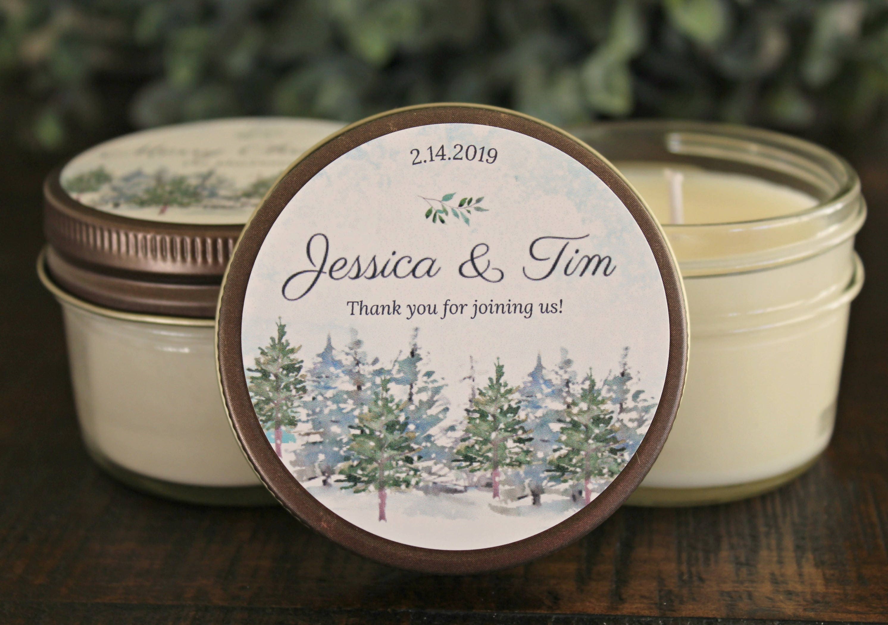 Winter Wedding Favor / Snowy Tree / Personalized 4 oz candle favors / Winter Wedding Candle / Forest Wedding / Outdoorsy Wedding