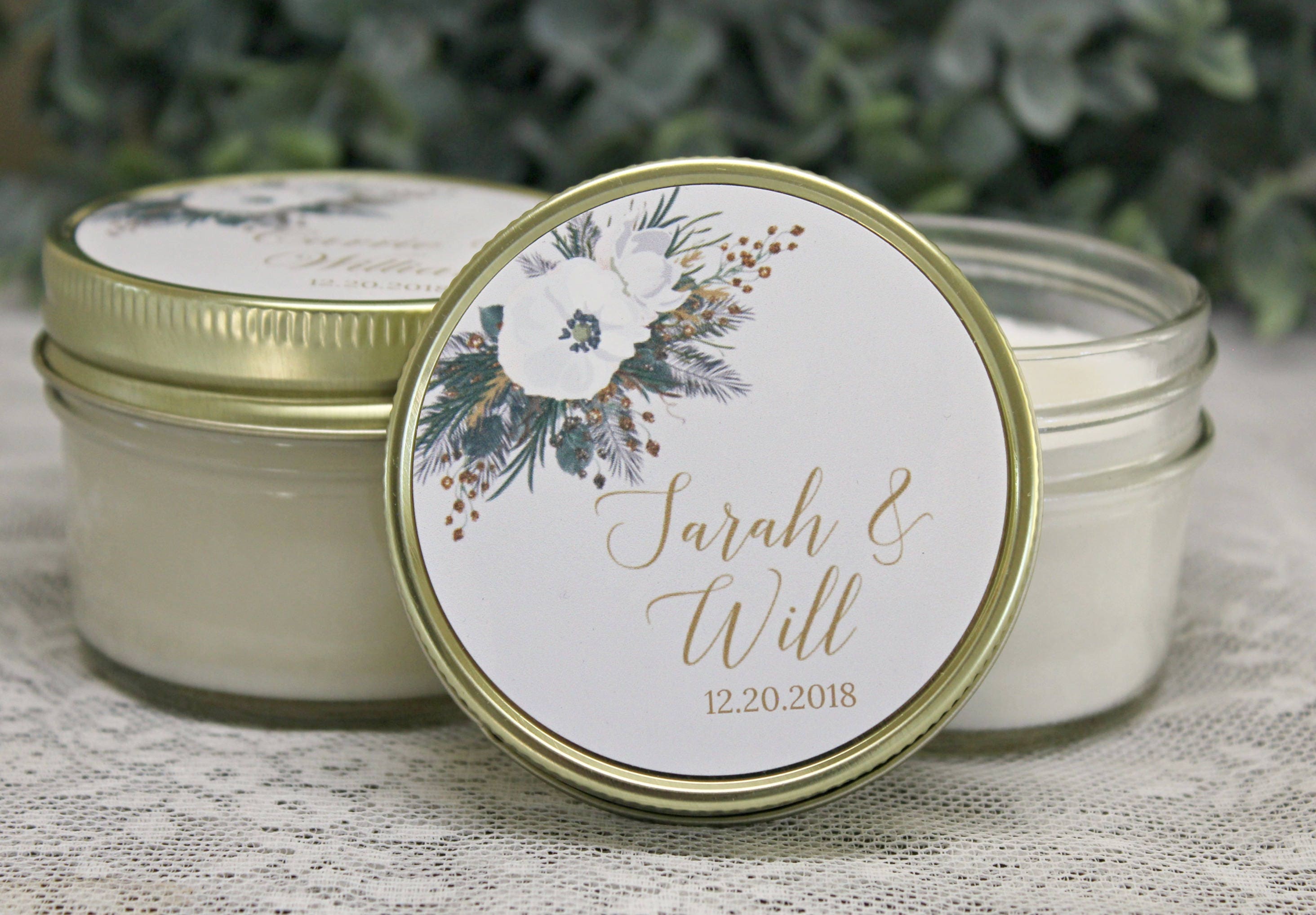 Winter Wedding Favor / Evergreen and white Floral Favor / White and Green Wedding/ Gold Wedding / Personalized 4 oz candle favors