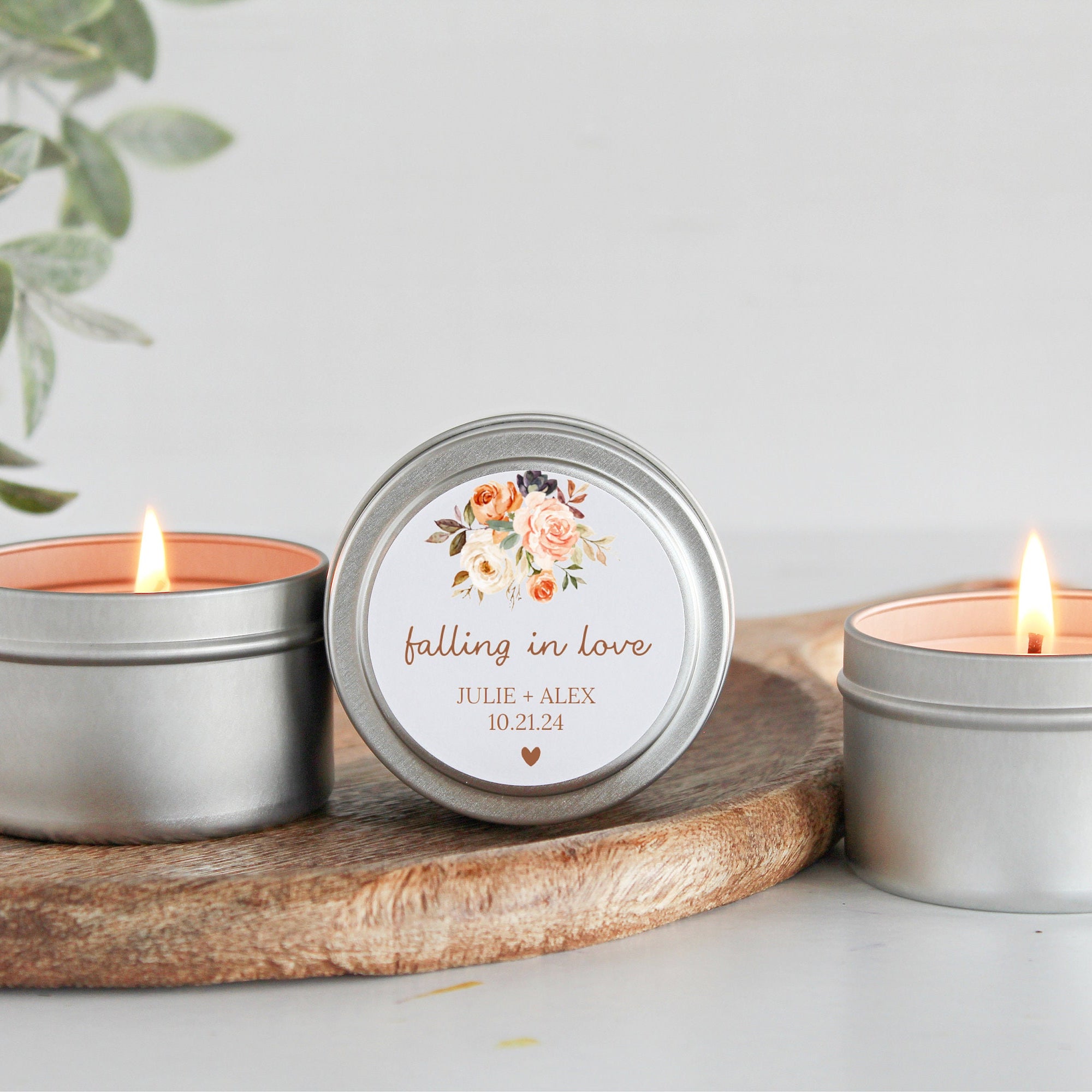 Bulk Wedding Favors for Guests / Set of 10 Candle Favors / Falling in Love / Candle Favors / Personalized Wedding Favors / Gold Candle Tins