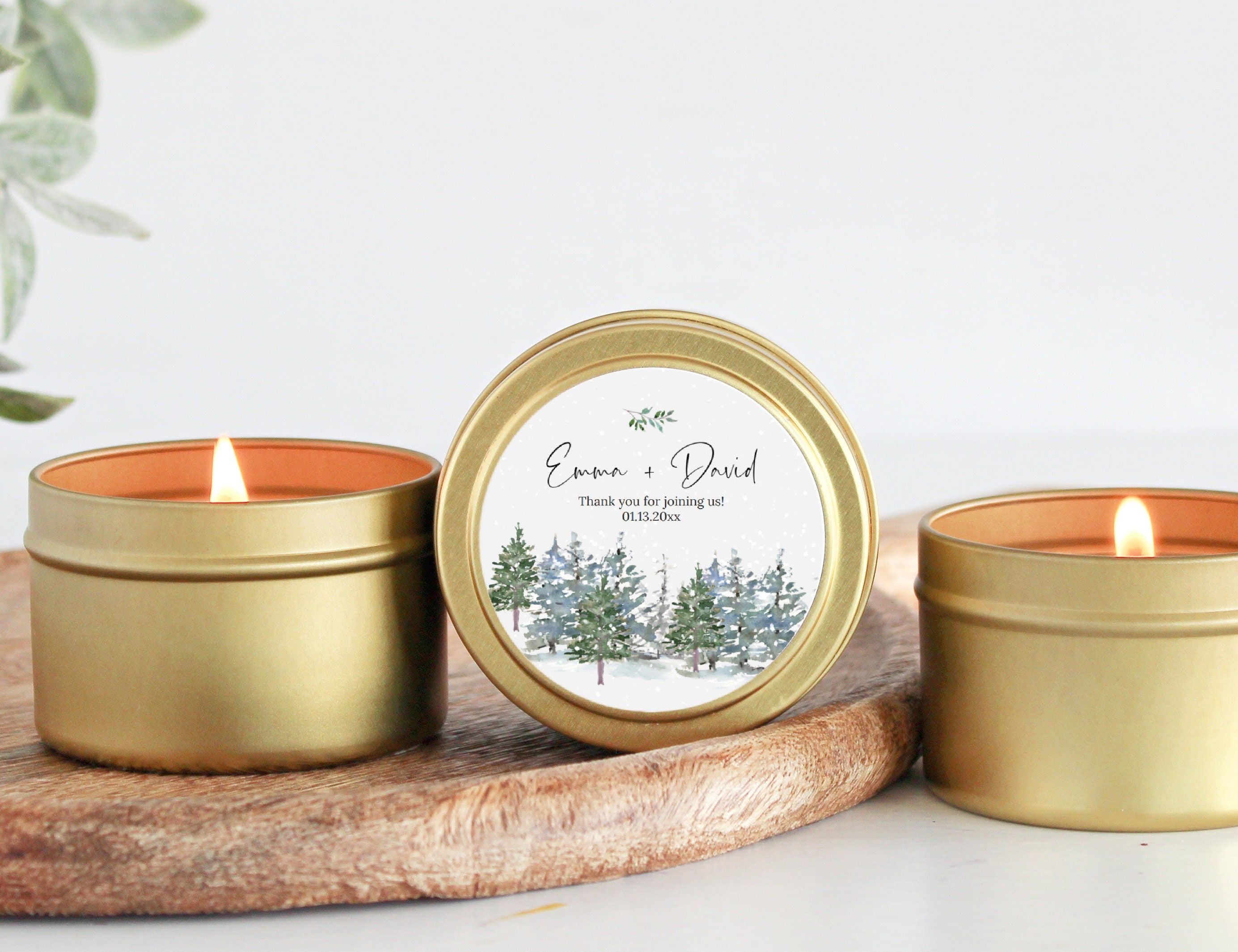 Winter Wedding Candle Favors / Bulk Wedding Favors for Guests / Set of 10 Candle Favors / Personalized Wedding Favors / Gold Candle Tins
