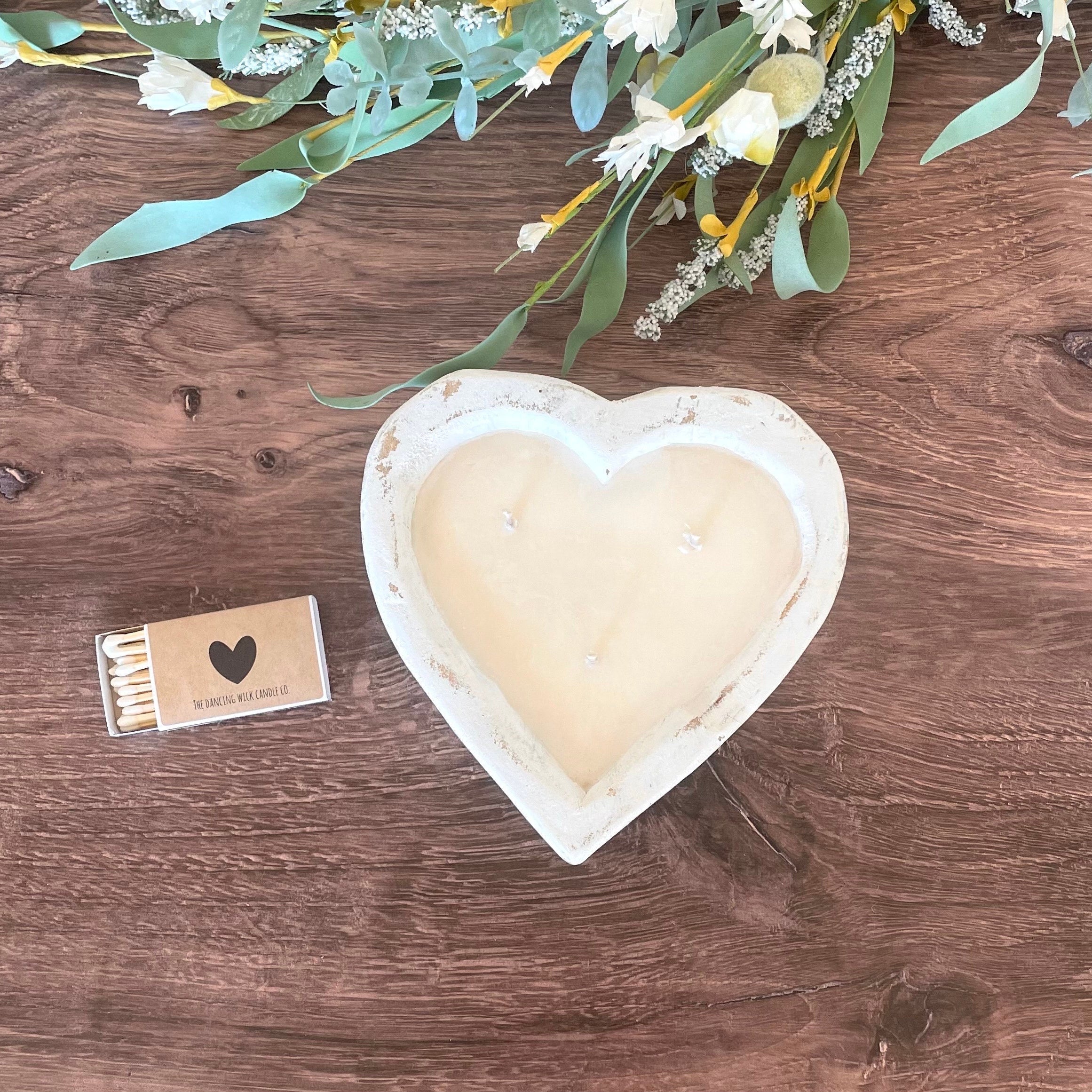 Heart Dough Bowl Candle / 3 wick Wood Bowl Candle / Valentines Day Gift / Pure Soy Candle / Scented Candle / Handpoured / Gift for Her