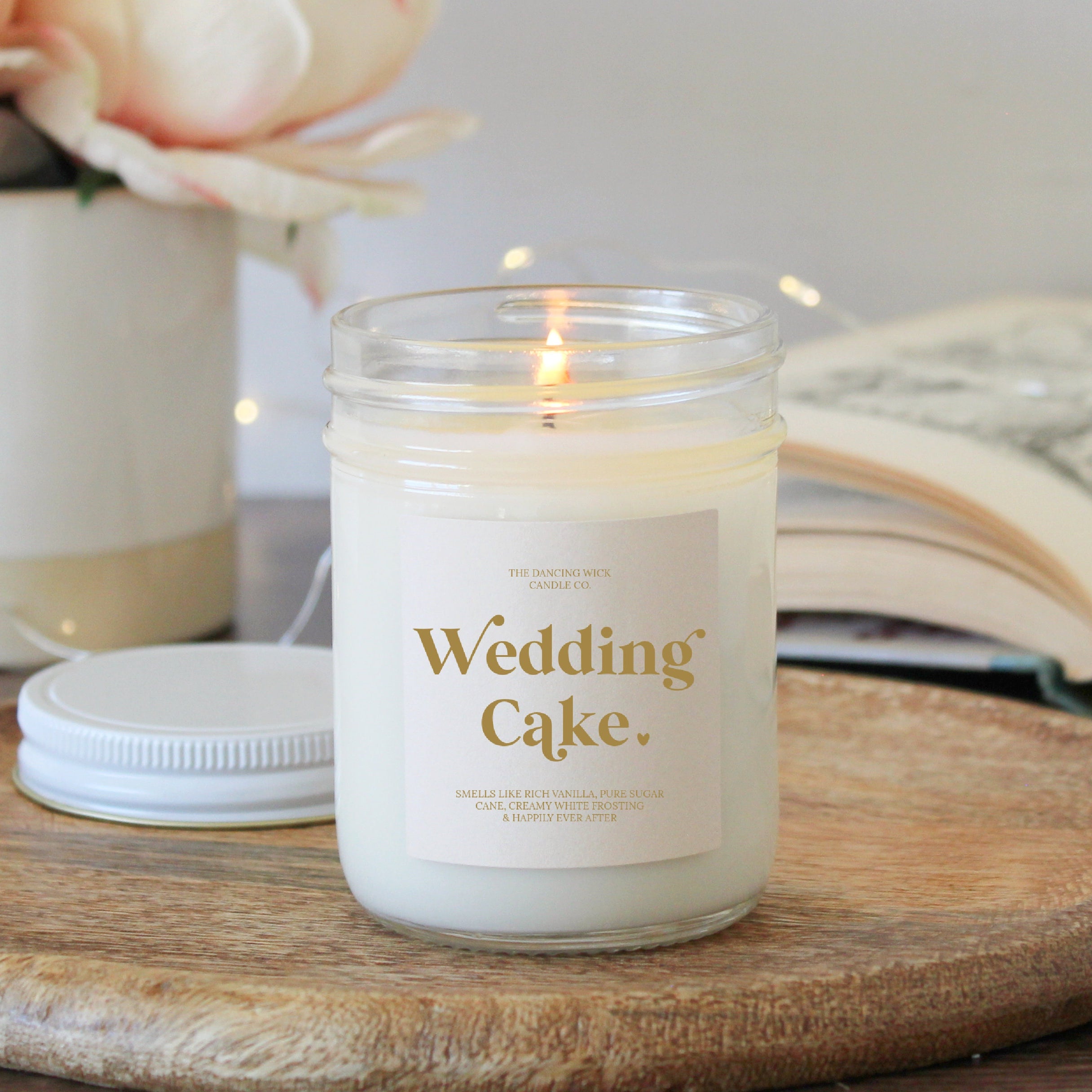 Wedding Cake Scented Soy Candle / Engagement Gift / Bridesmaid Gift / Wedding Gift / Bride & Groom / Smells like / Happily Ever After