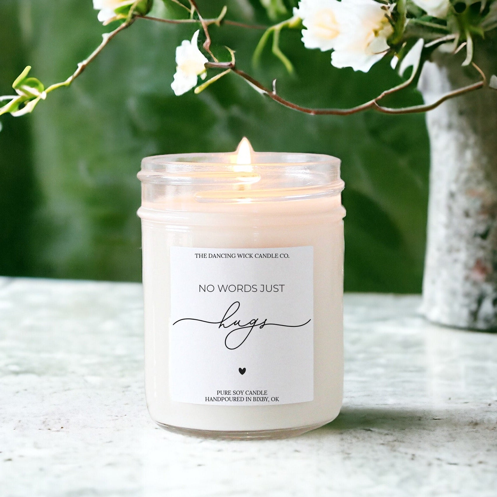 No words just hugs candle / Personalized Soy Candle / Thinking of you gifts / Gift for friend Get Well Soon Sympathy Sorry For Your Loss