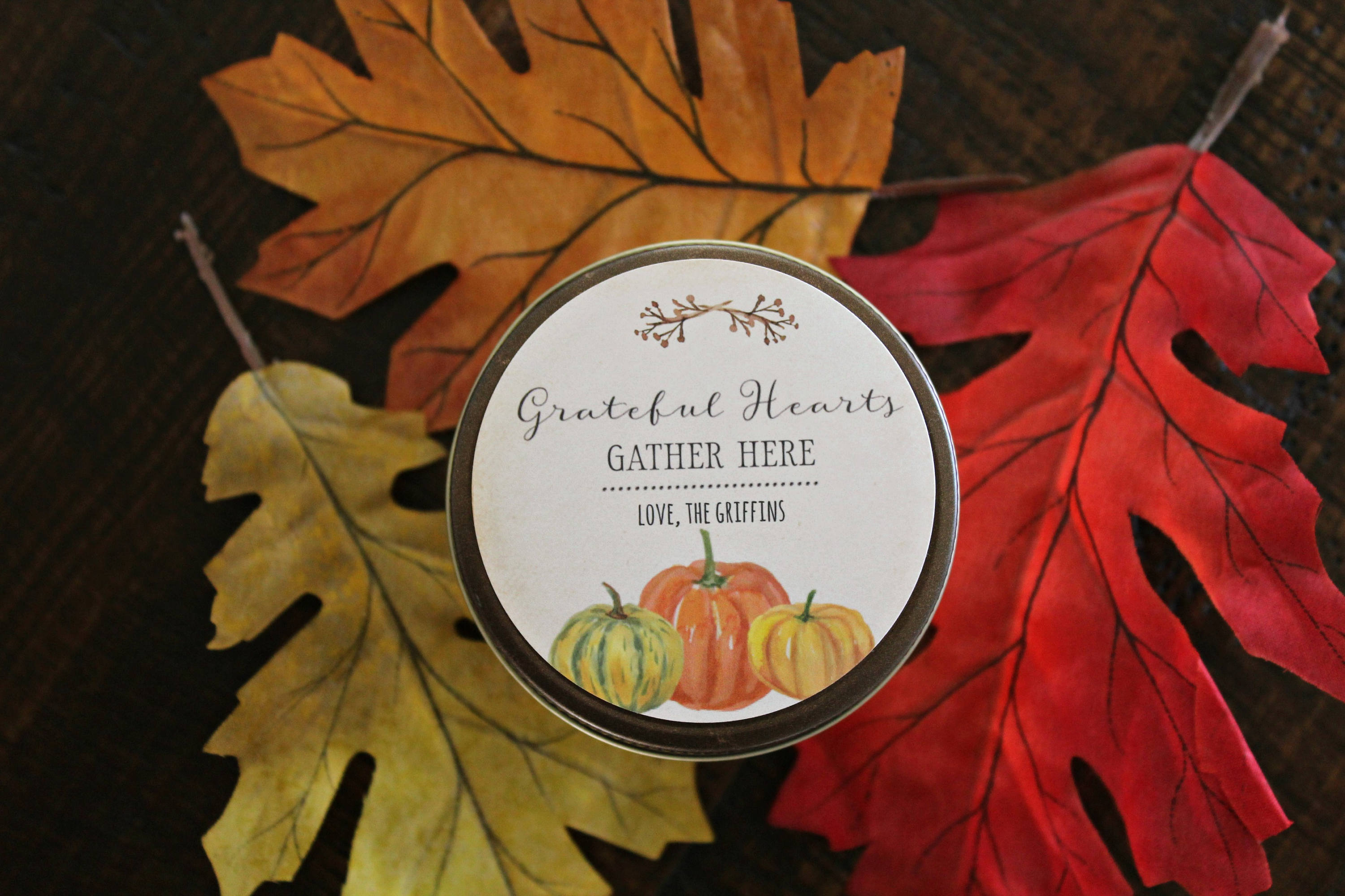 Thanksgiving Favor Candles / Grateful Hearts Gather Here / Thanksgiving Gift / Personalized 4 oz. Holiday Favor Candle / Fall Pumpkins